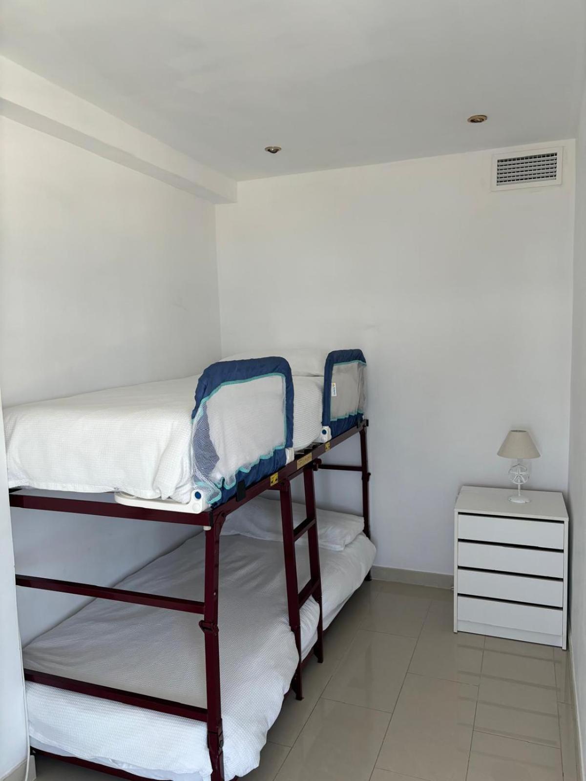 Апартаменты 1 Linea Playa San Juan Аликанте Экстерьер фото